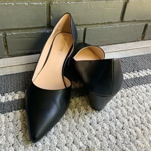 Kenneth Cole black wedges